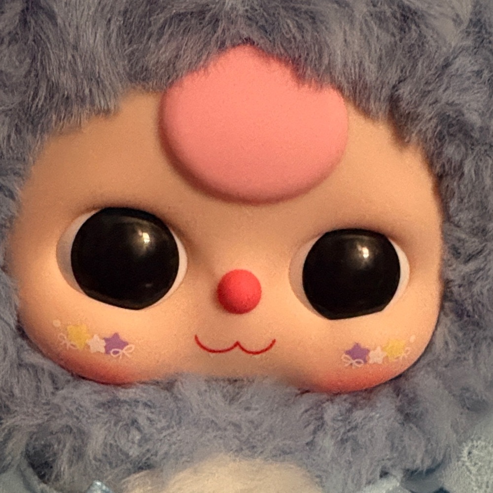 Lily Rabbit Town V4 - Picture 2 of 7